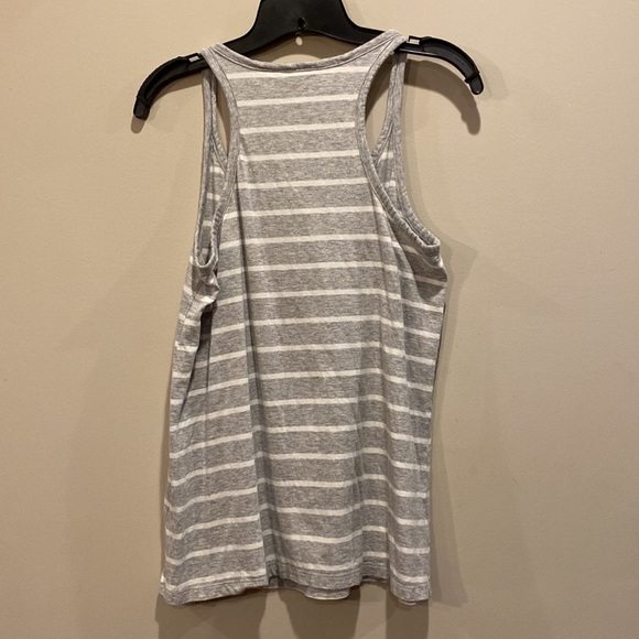 Banana Republic womens large gray and white striped tank top - Picture 6 of 6